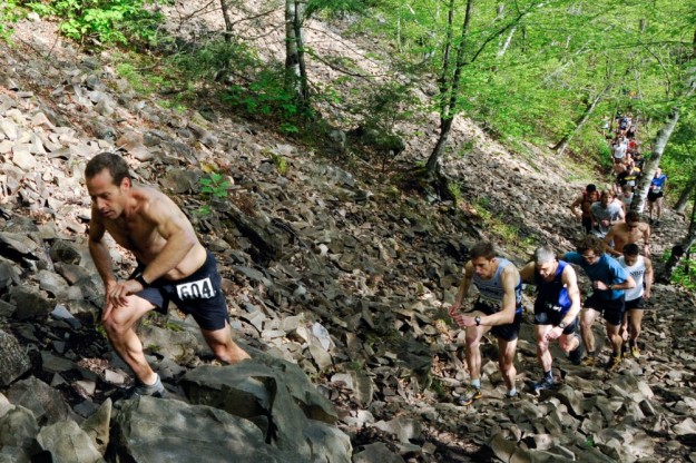 a photo from the race website, showing the bottleneck on the first climb (also notice the loose rock)
